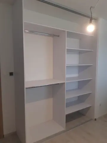 Posuvné dveře na míru, bílá